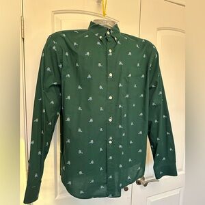 American Eagle Outfitters Dark Green Christmas Patterned Shirt